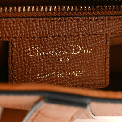 Grained Calfskin Saddle Bag With Strap Camello