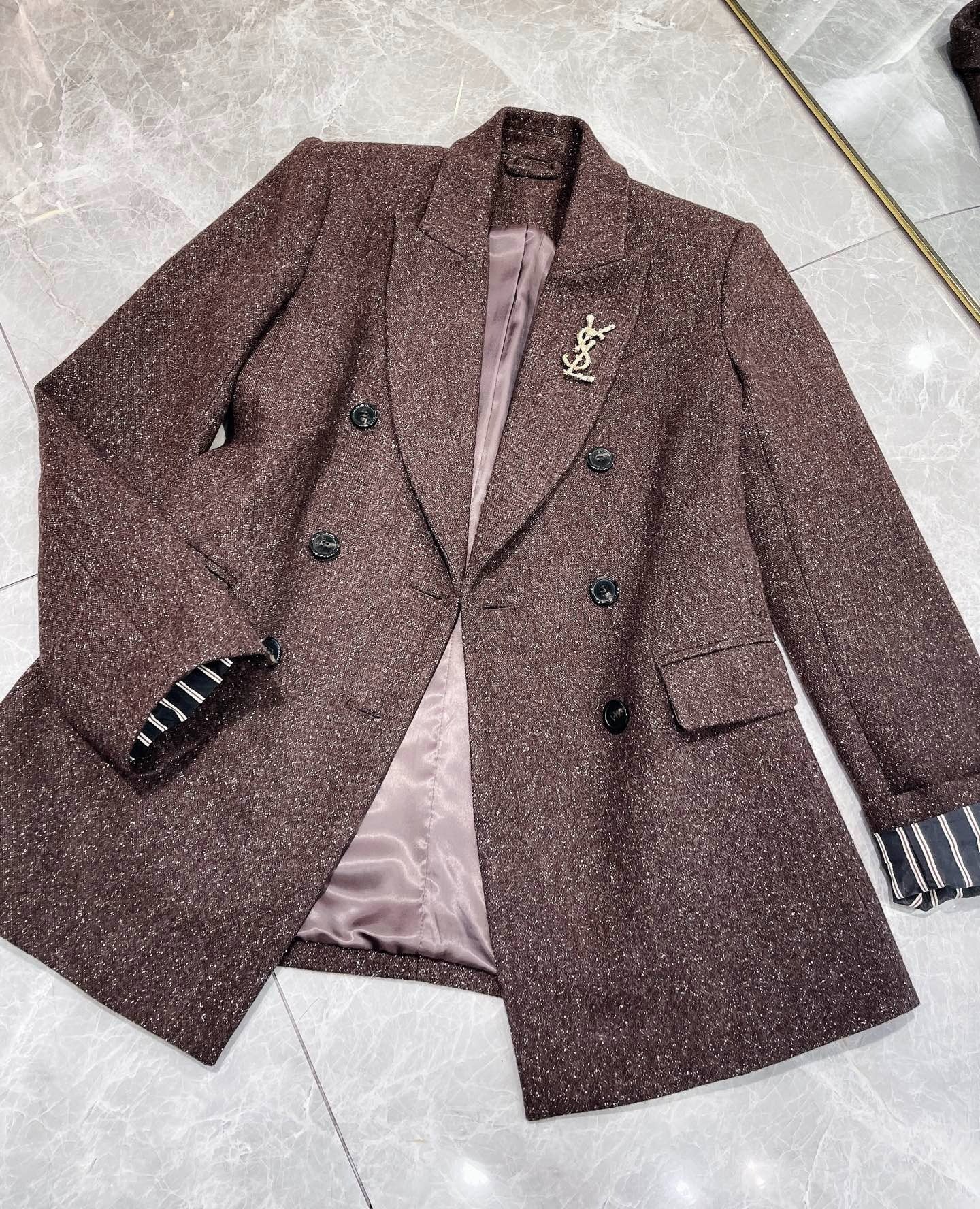 Saint Laurent