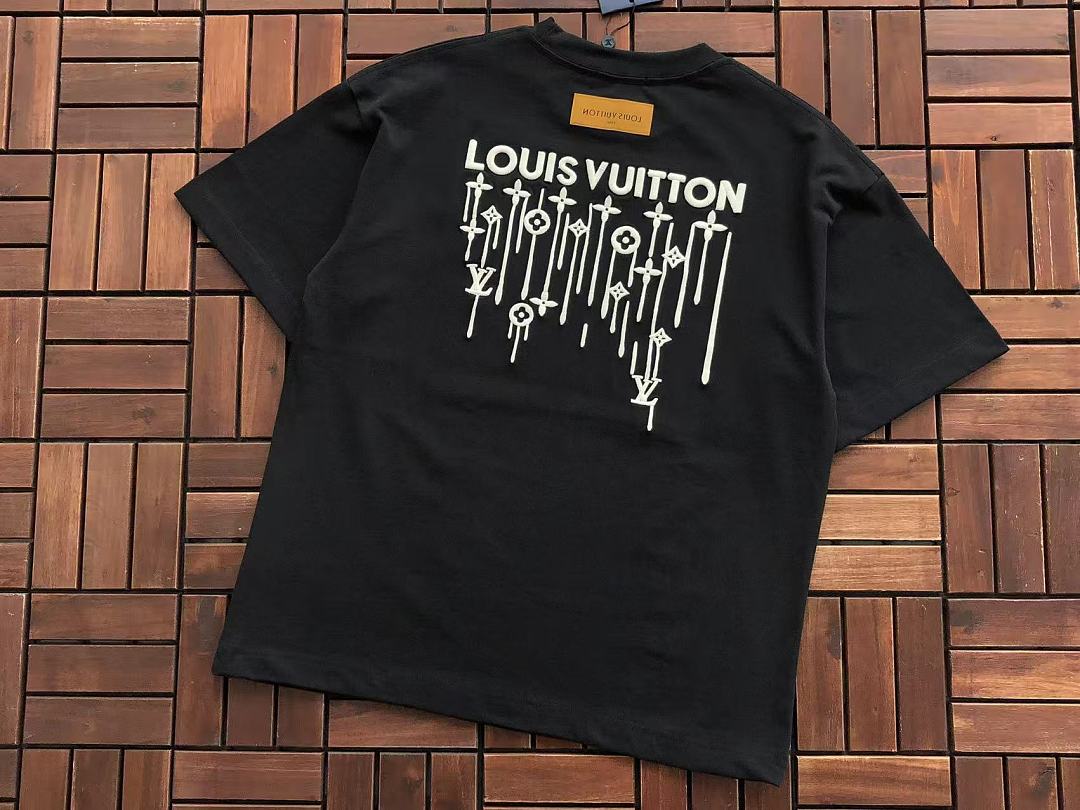 L🔥T-SHIRT