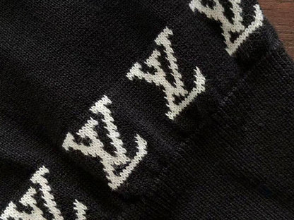 L🔥SWEATER