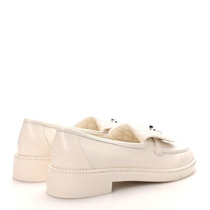 Lambskin Quilted CC Turnlock Loafers 40 White