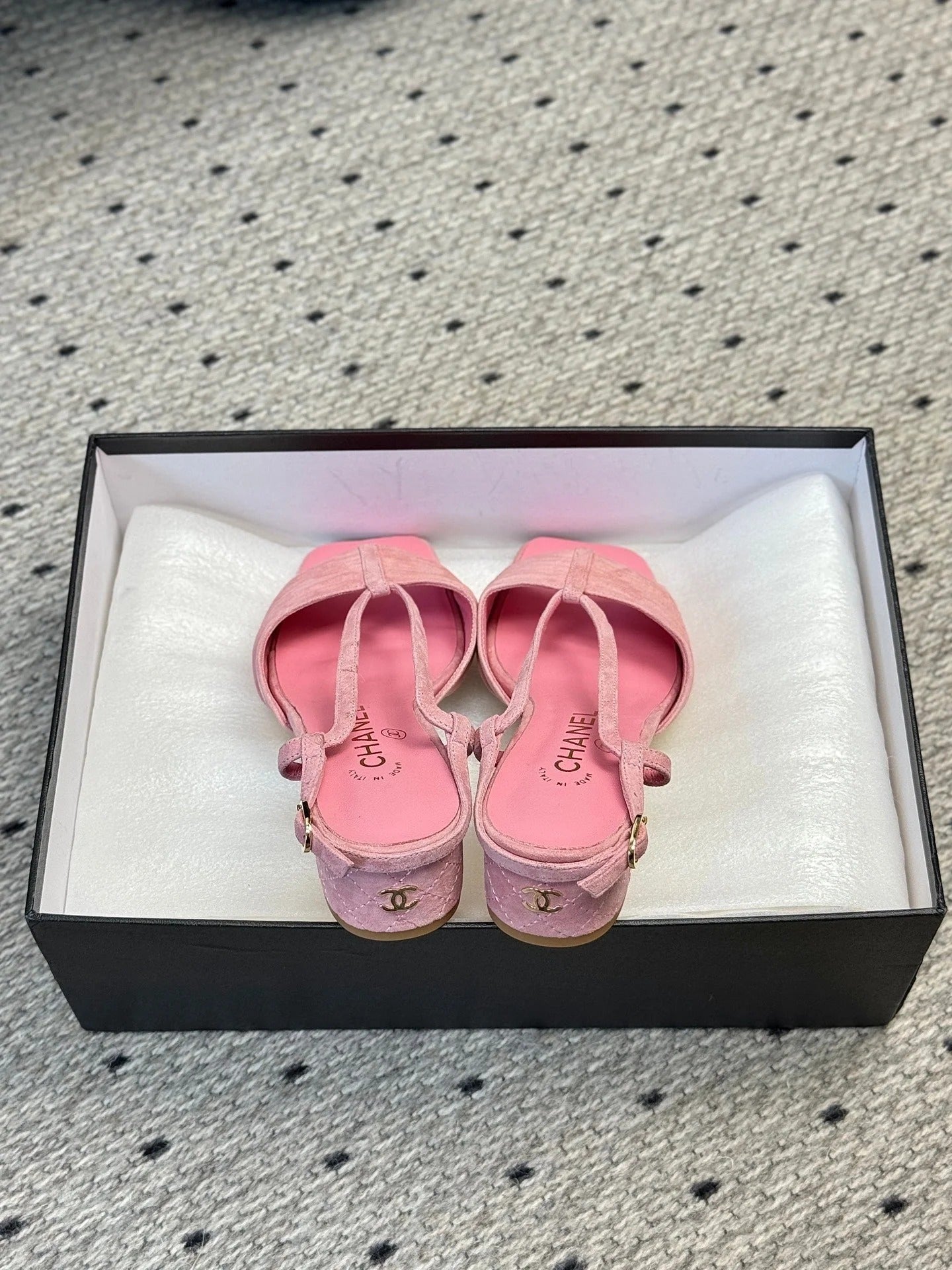 CHANEL