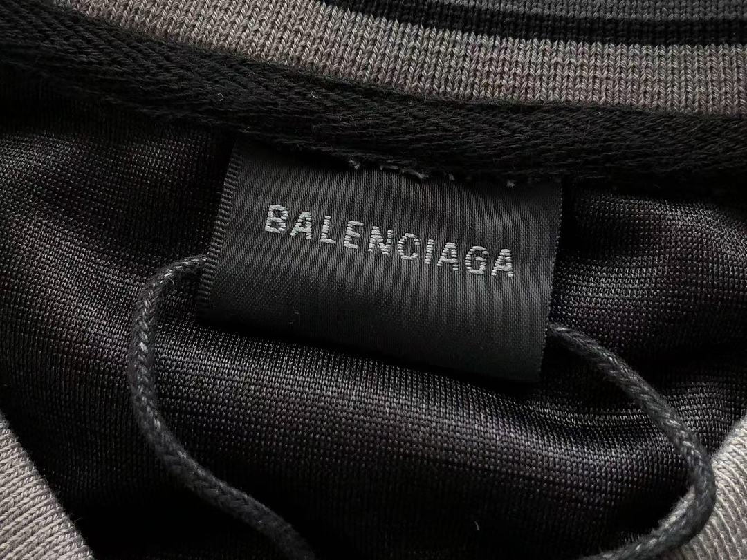 B🔥L🔥🔥🔥IA🔥A LONG-SLEEVE