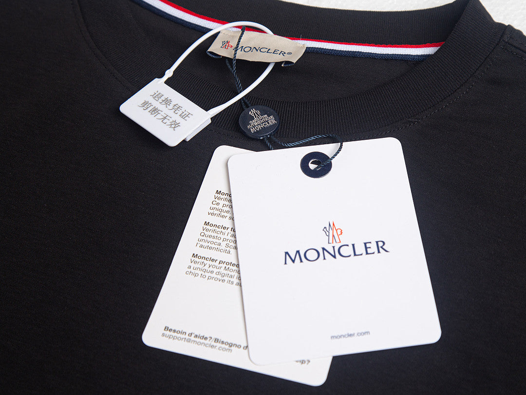 CAMISETA MONCL£R