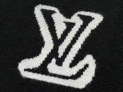 L🔥SWEATER