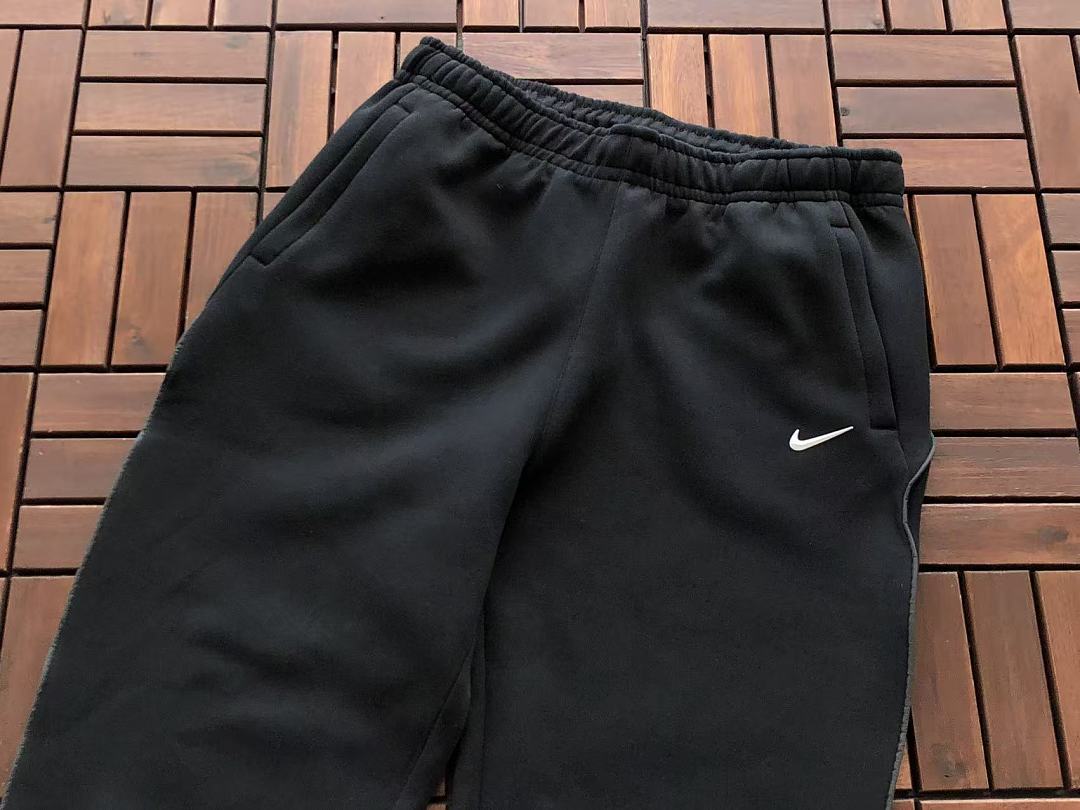 TOP￥~ 135 PANTS ￥~ 159 N🔥C🔥A & N🔥K🔥SWEATER TROUSERS