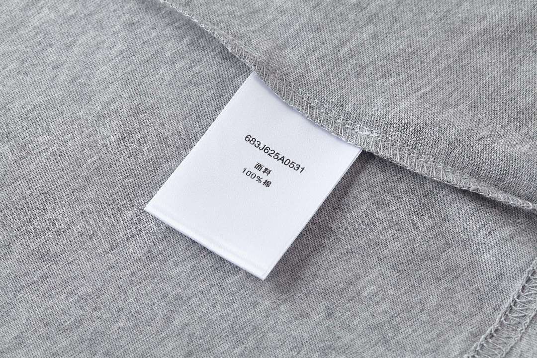 CAMISETA DIØR - 24