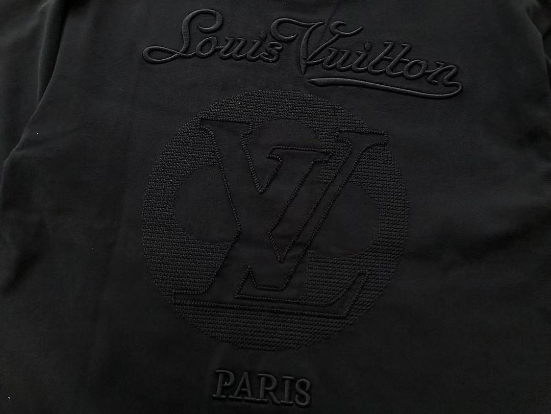 L🔥T-SHIRT