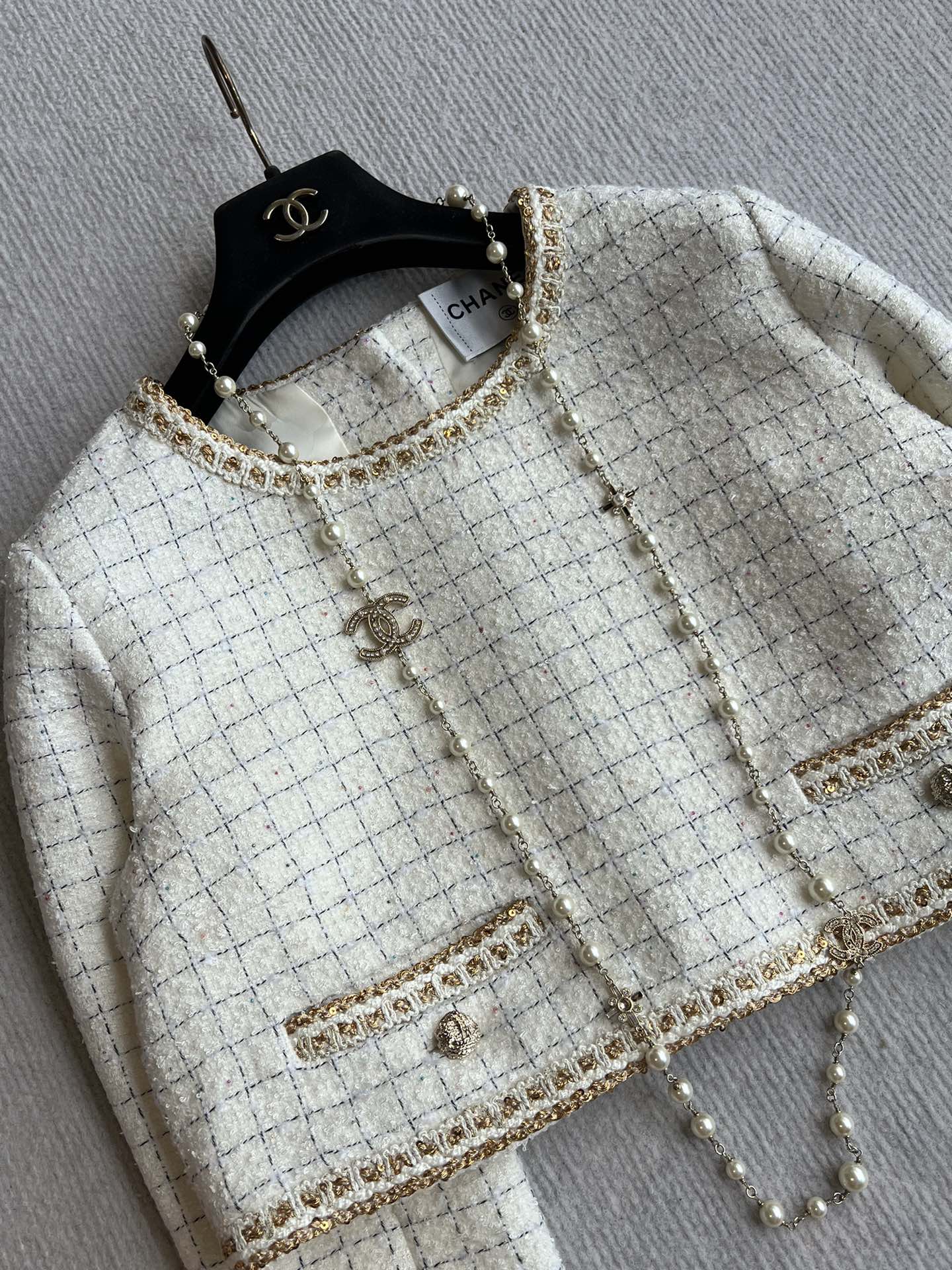 CHANEL