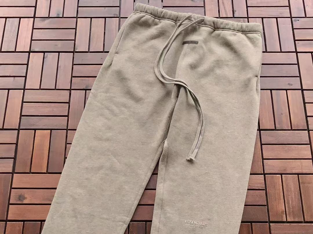 TOP ￥ 189 PANTS ￥ 169 FOG HOODIE TROUSERS FLEECE