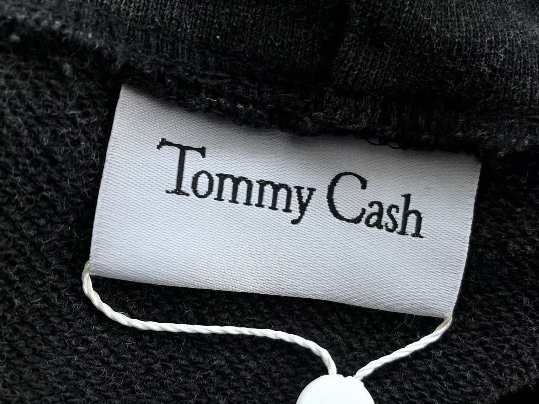 M🔥IS🔥N M🔥R🔥IE🔥A & TOMMY CASH HOODIE
