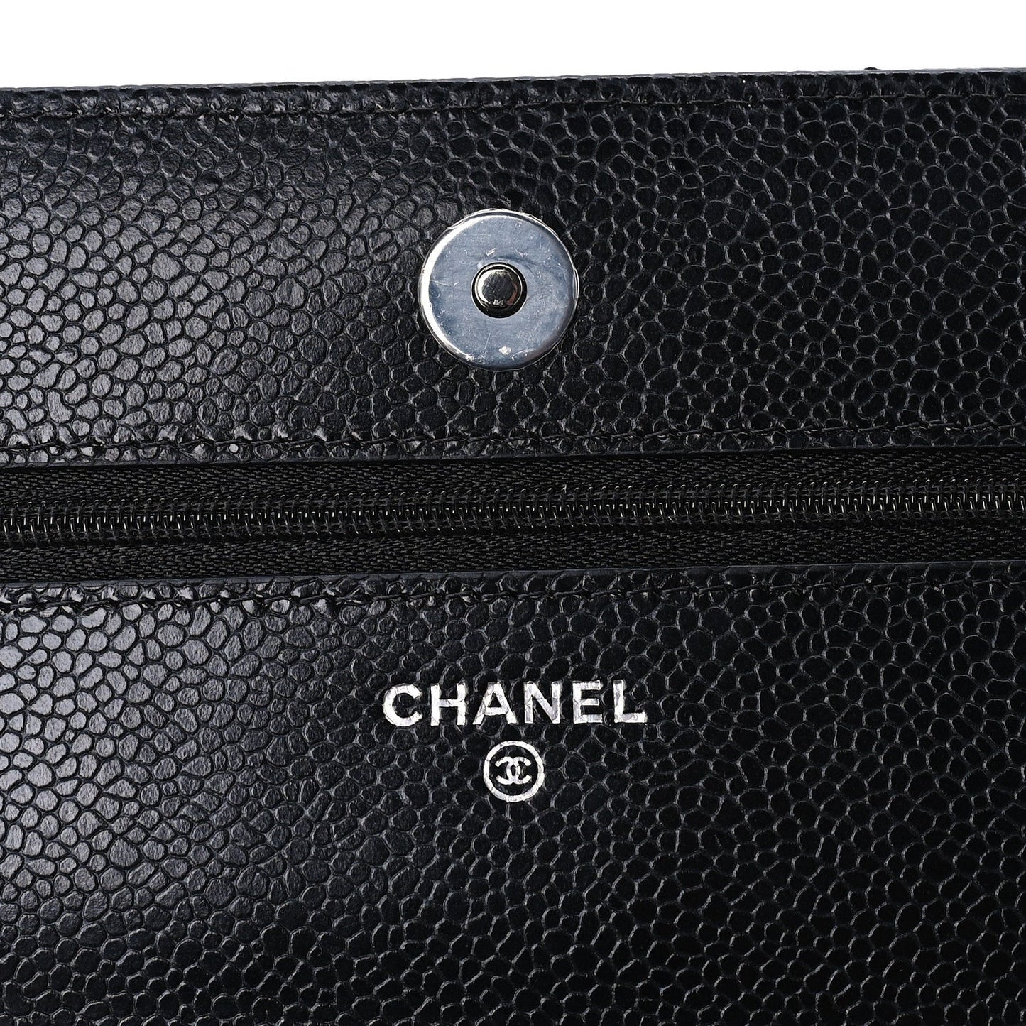 Caviar Quilted Wallet on Chain WOC  Black