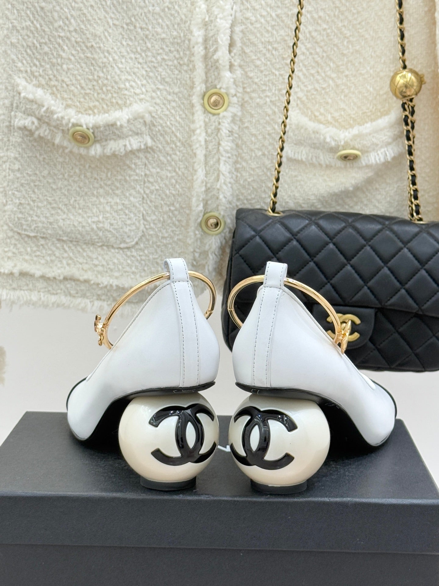 CHANEL