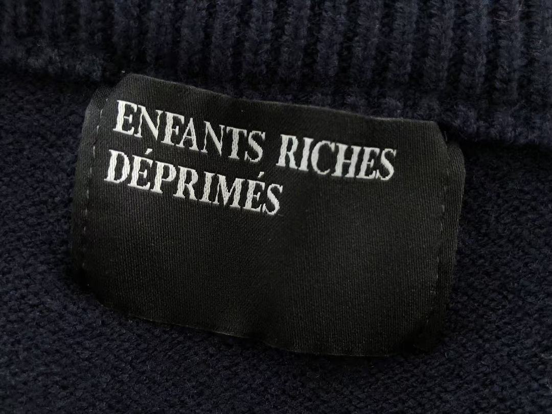 E.R.D SWEATER
