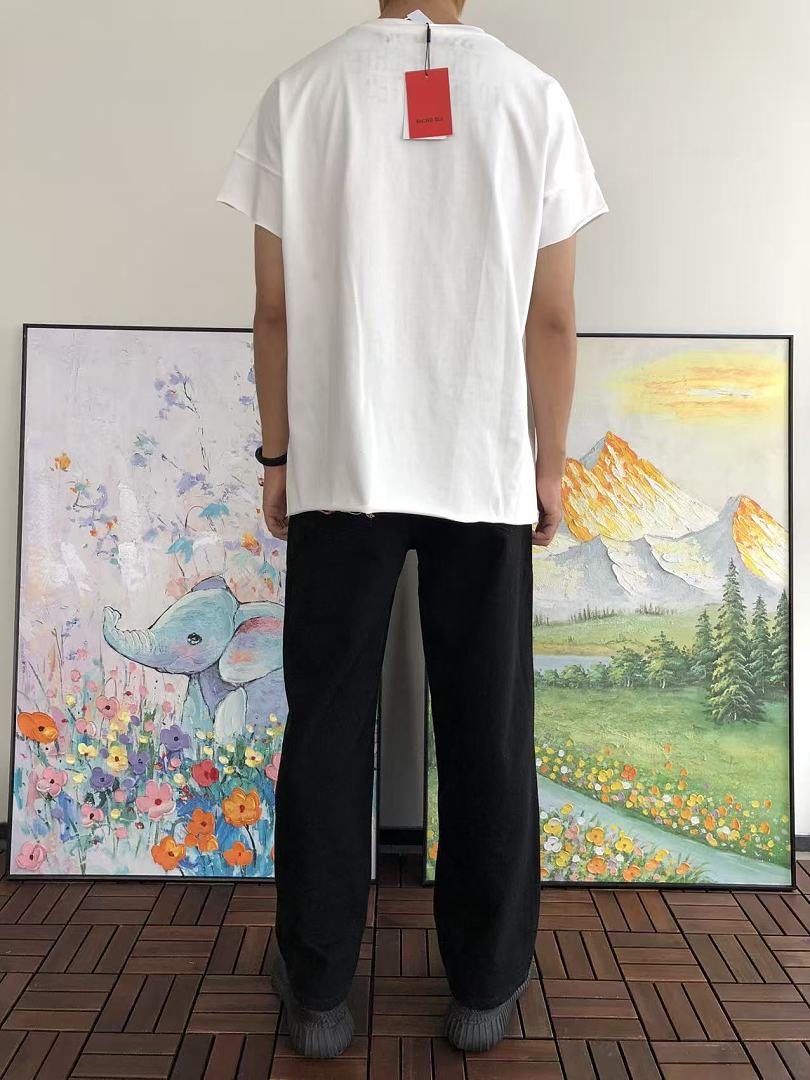 VINTAGE T-SHIRT