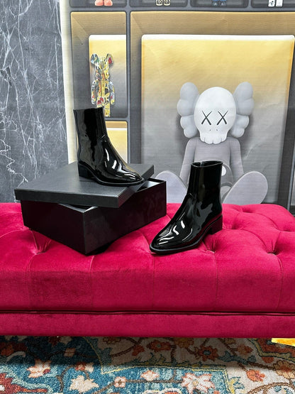 Saint Laurent