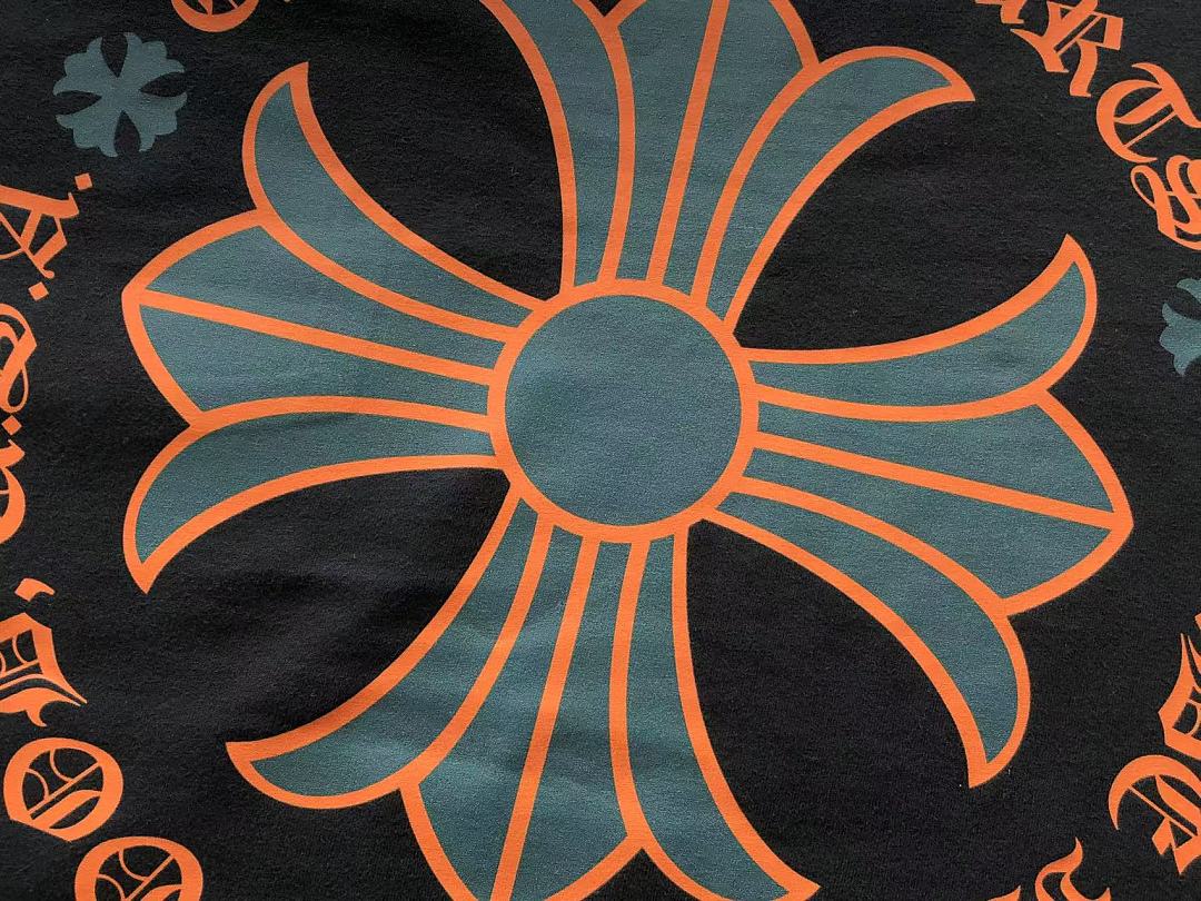 CH🔥OM🔥 HE🔥RTS LONG-SLEEVE