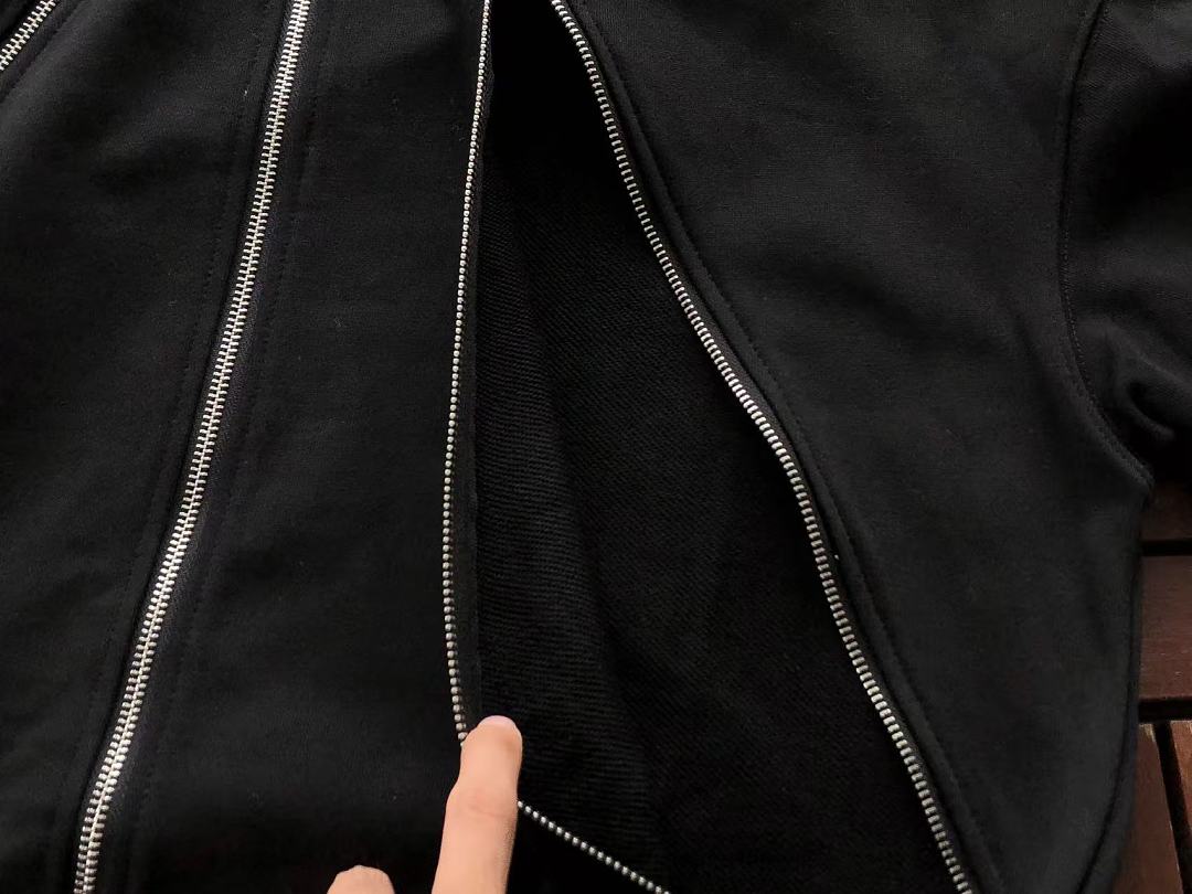 M🔥IS🔥N M🔥R🔥IE🔥A HOODIE