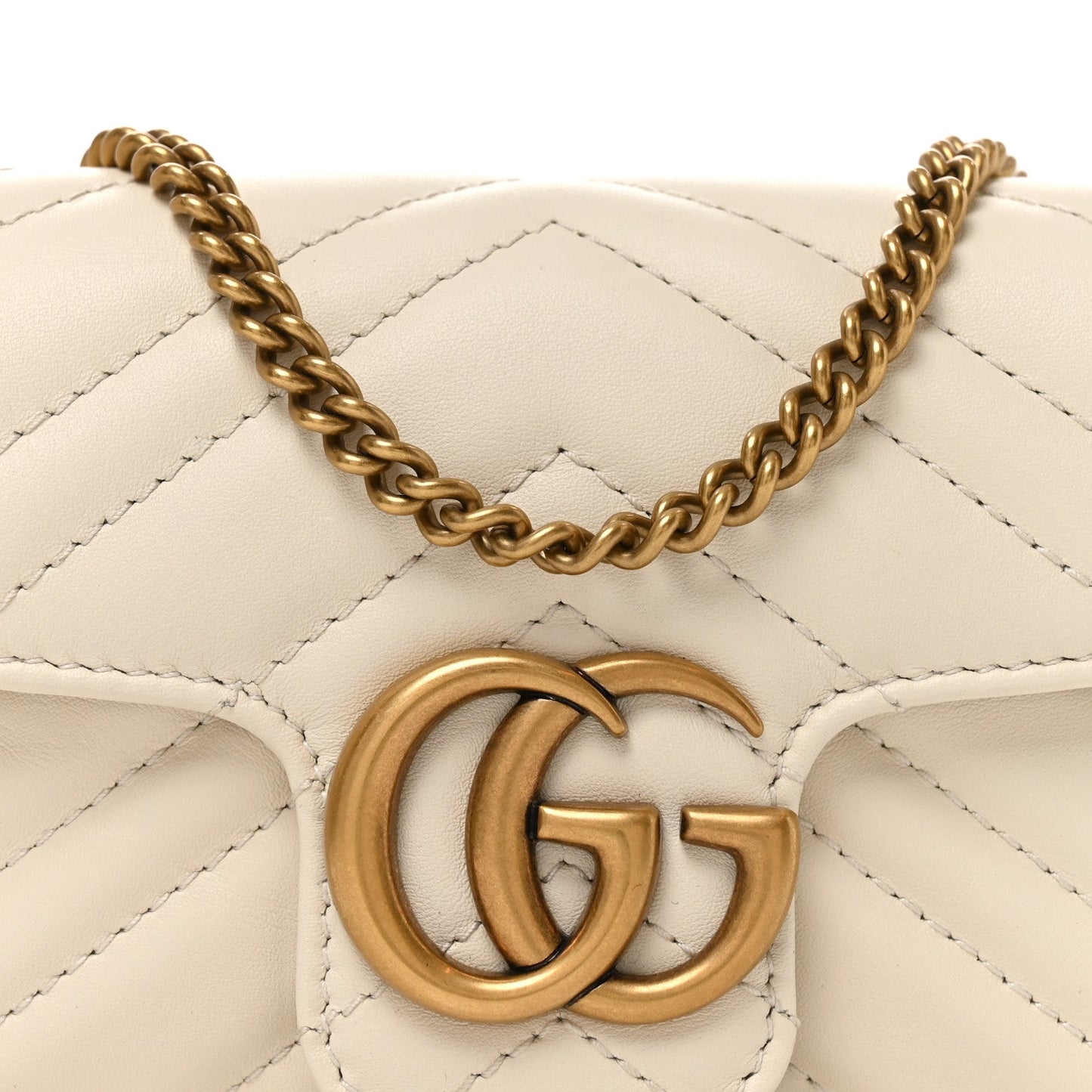 Calfskin Matelasse Super Mini GG Marmont Shoulder Bag White