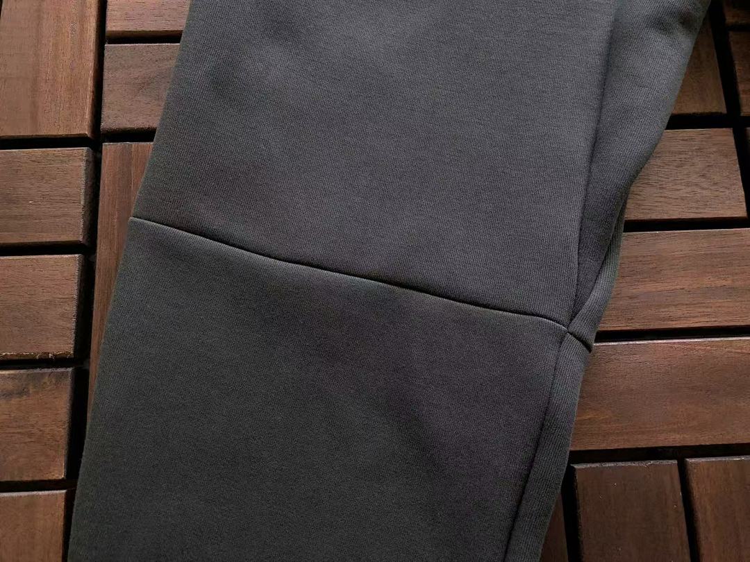 TF 2020 DV0537-010zip-up coat DV0538-070pants