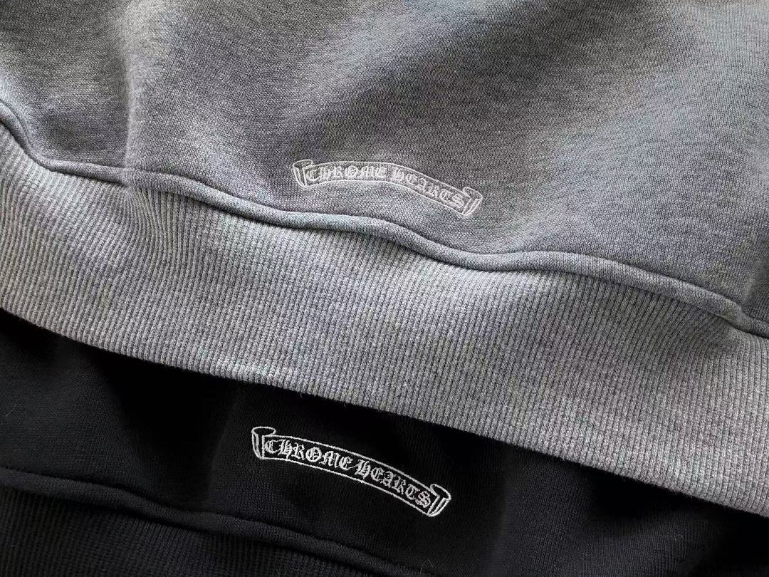 CH🔥OM🔥 HE🔥RTS HOODIE