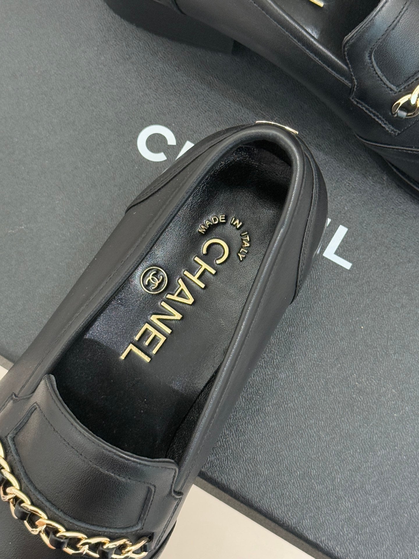 CHANEL