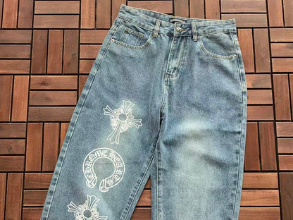 CH🔥OM🔥 HE🔥RTS JEANS