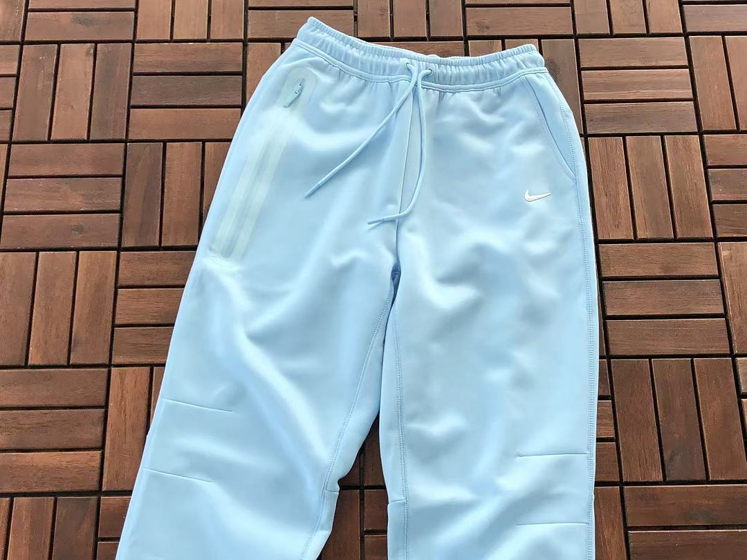 TOP ¥ 215 PANTS ¥ 189 N🔥C🔥A & N🔥K🔥HOODIE TROUSERS
