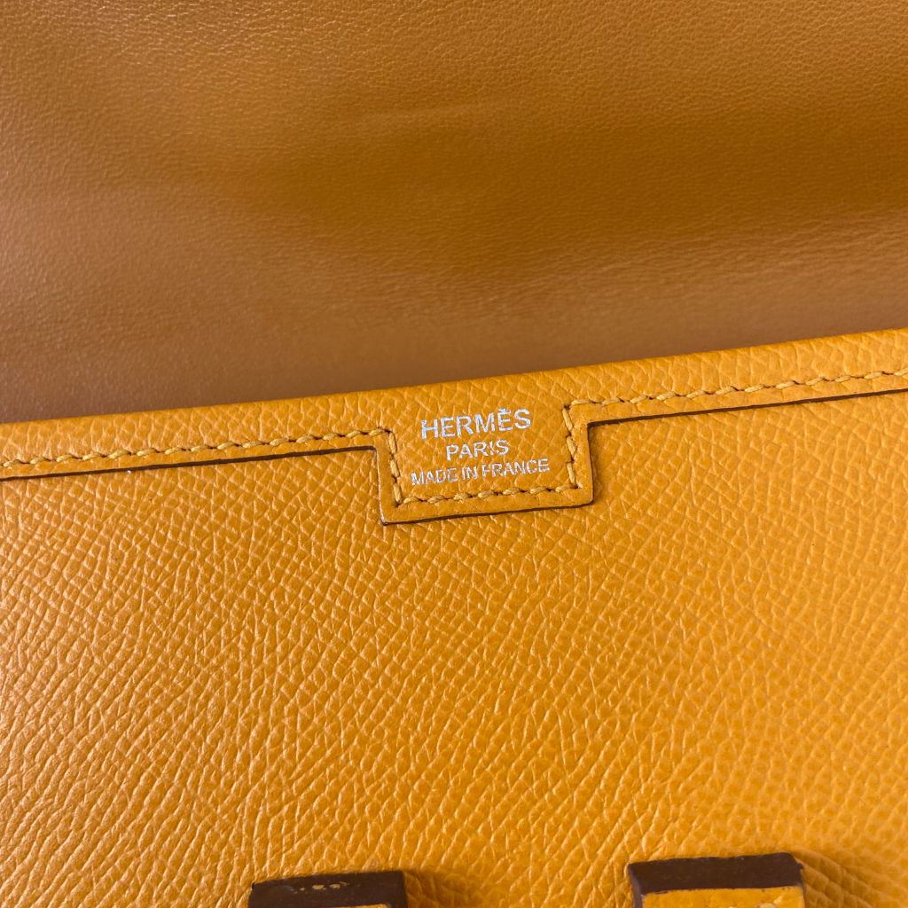 Hermès