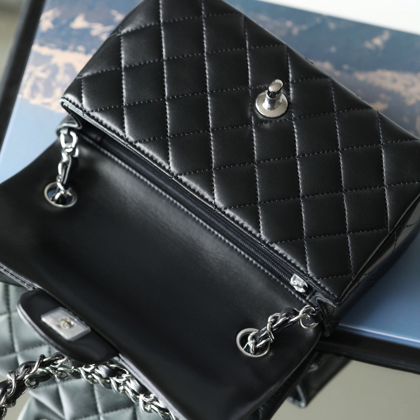 CHANEL