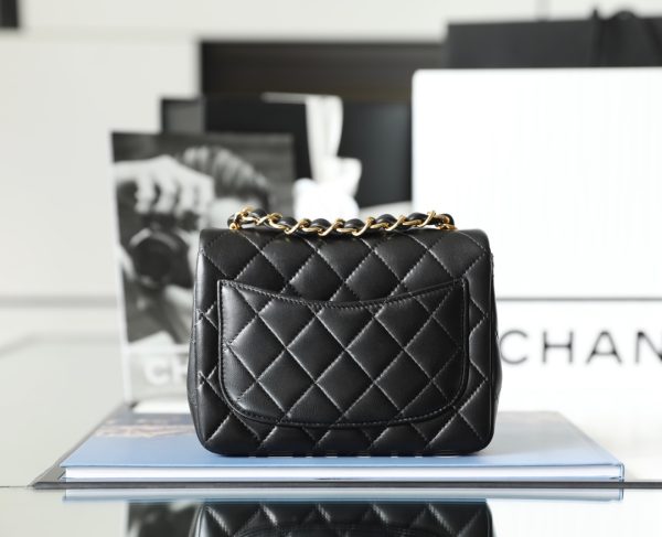 CHANEL