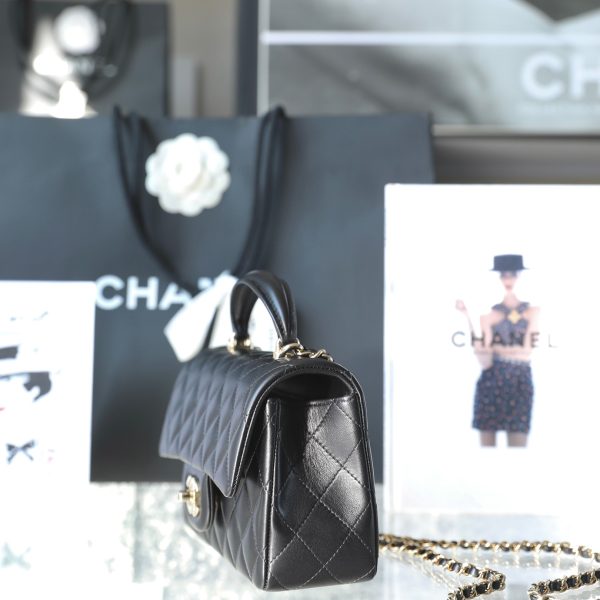 CHANEL