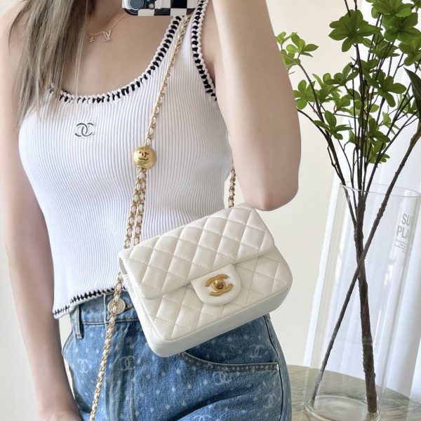 CHANEL
