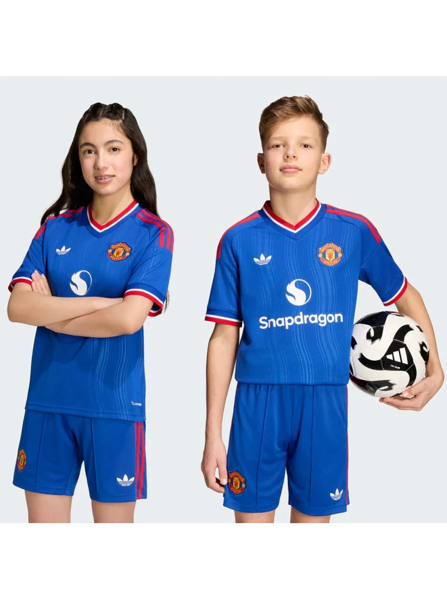 Kids Kit Away 26/27
