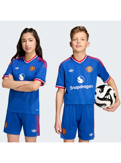 Kids Kit Away 26/27