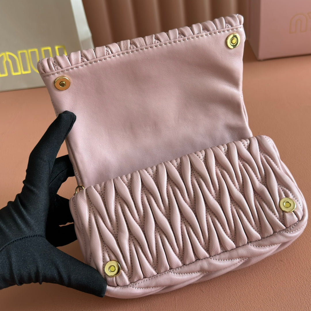 Matelassé Mini-Bag 18cm Light Pink Lambskin