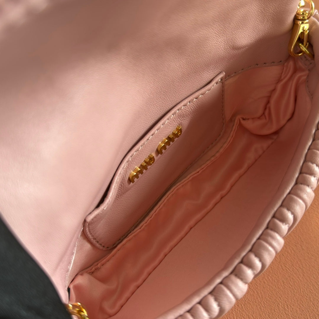 Matelassé Mini-Bag 18cm Light Pink Lambskin