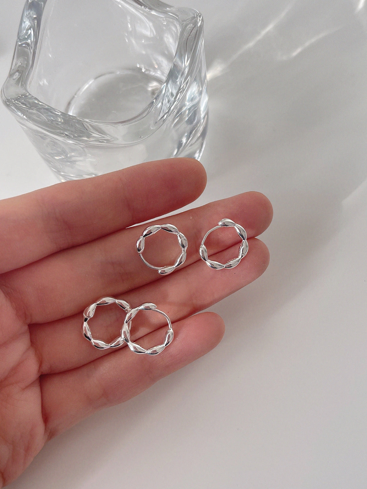 New sterling silver peas temperament ear buckle earrings earrings hypoallergenic earrings simple small earrings e005