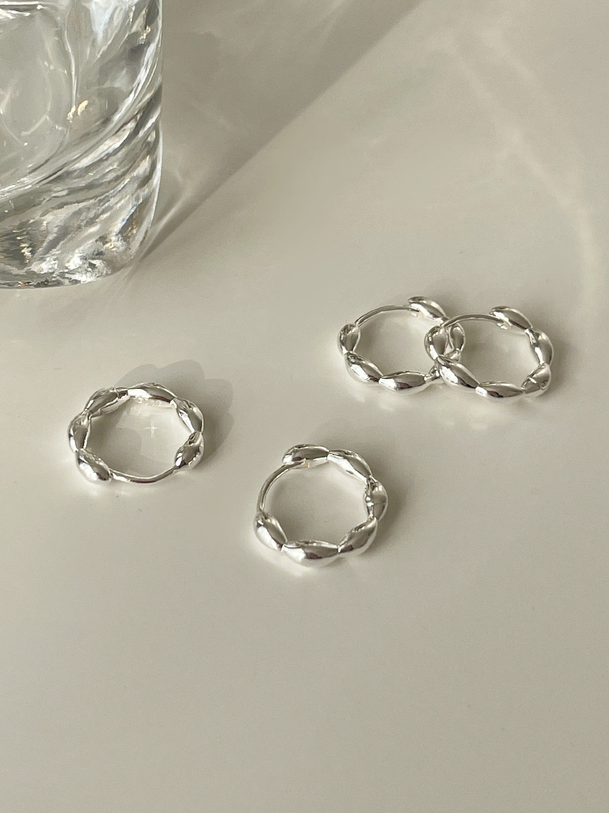 New sterling silver peas temperament ear buckle earrings earrings hypoallergenic earrings simple small earrings e005