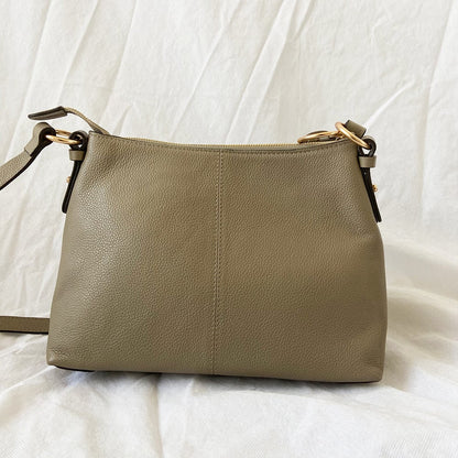 Chloé