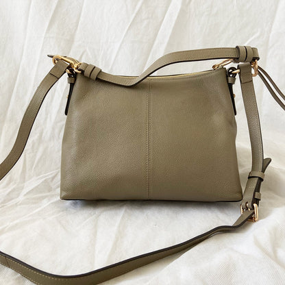 Chloé