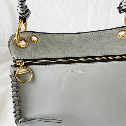 Chloé