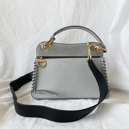 Chloé