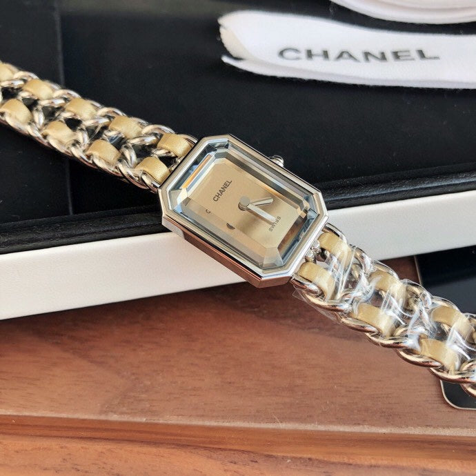 CHANEL